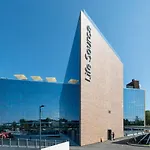Life Hotel