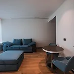 Life Hotel 4*