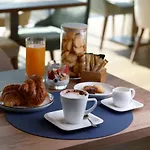 Hotel Life 4*