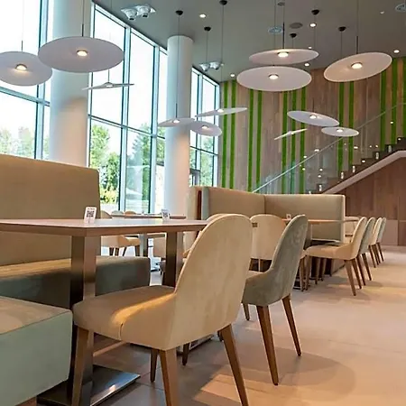 Life Hotell 4*